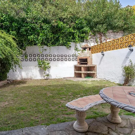 4 Bedroom Gorgeous In *